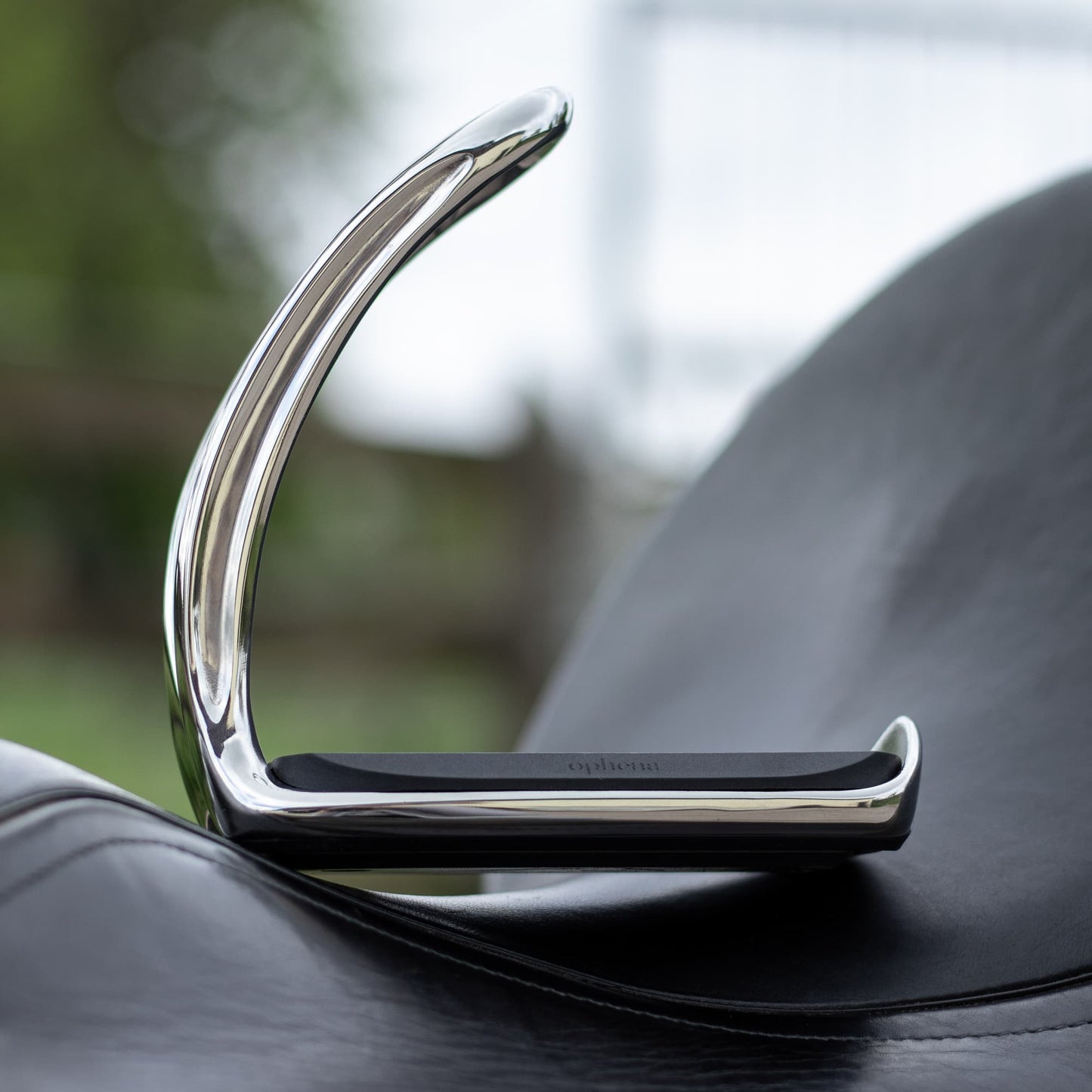 Magnetic Safety Stirrups