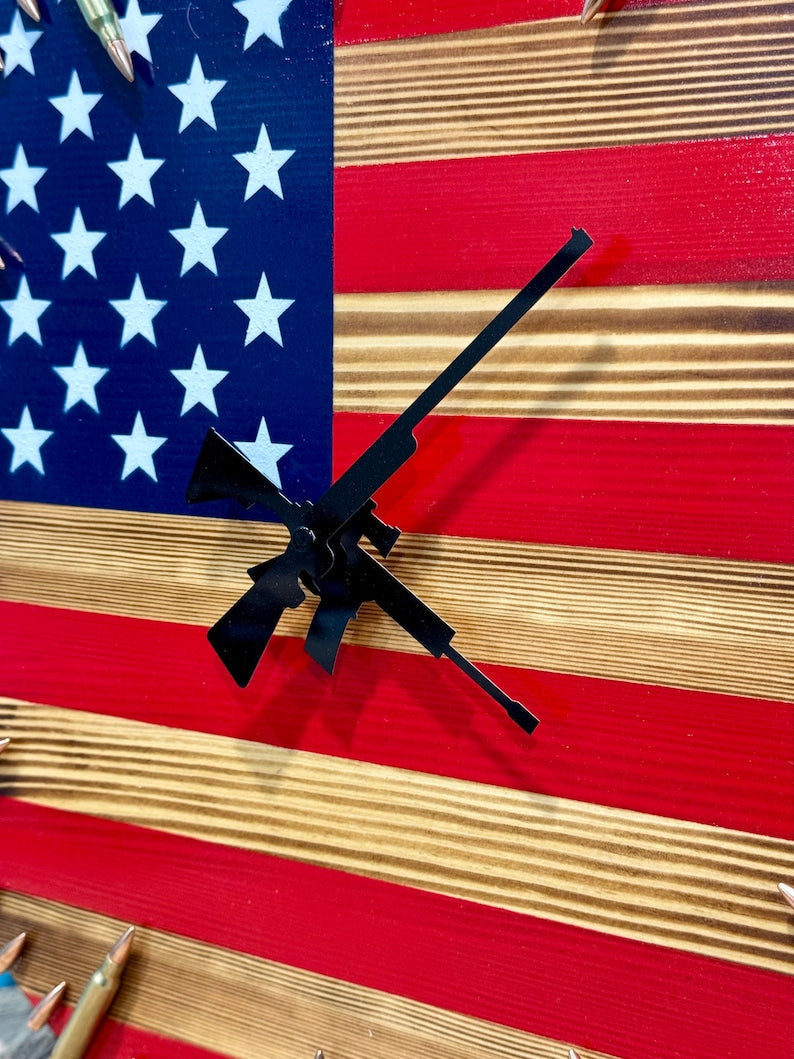 🔥 USA Flag Clock with Bullets – Show Off Your Patriot Spirit!